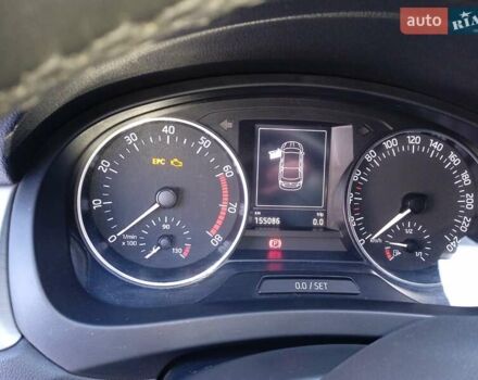 Белый Шкода Рапид, объемом двигателя 1.2 л и пробегом 155 тыс. км за 9000 $, фото 17 на Automoto.ua