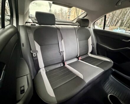 Белый Шкода Рапид, объемом двигателя 1.2 л и пробегом 141 тыс. км за 7800 $, фото 20 на Automoto.ua