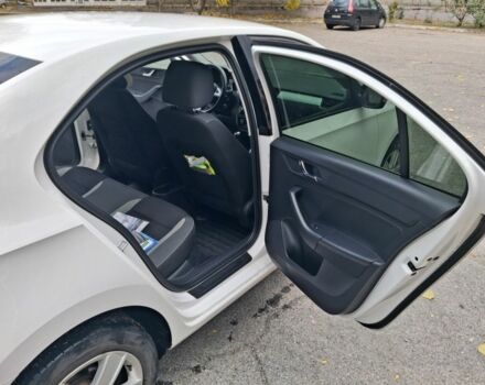 Белый Шкода Рапид, объемом двигателя 1.6 л и пробегом 114 тыс. км за 11000 $, фото 10 на Automoto.ua