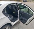 Белый Шкода Рапид, объемом двигателя 1.6 л и пробегом 114 тыс. км за 11000 $, фото 10 на Automoto.ua