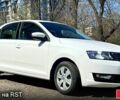 Білий Шкода Рапід, об'ємом двигуна 1 л та пробігом 130 тис. км за 9700 $, фото 1 на Automoto.ua