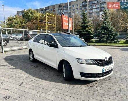 Белый Шкода Рапид, объемом двигателя 1.6 л и пробегом 310 тыс. км за 5400 $, фото 7 на Automoto.ua