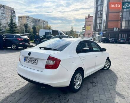 Белый Шкода Рапид, объемом двигателя 1.6 л и пробегом 310 тыс. км за 5400 $, фото 3 на Automoto.ua