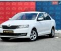 Белый Шкода Рапид, объемом двигателя 1 л и пробегом 71 тыс. км за 10300 $, фото 2 на Automoto.ua