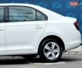 Белый Шкода Рапид, объемом двигателя 1 л и пробегом 71 тыс. км за 10300 $, фото 13 на Automoto.ua