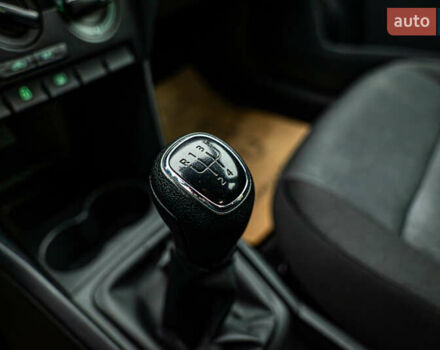 Білий Шкода Рапід, об'ємом двигуна 1.6 л та пробігом 111 тис. км за 10767 $, фото 12 на Automoto.ua