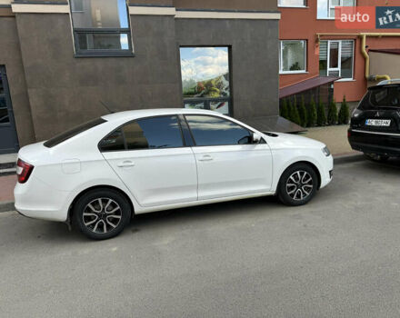 Белый Шкода Рапид, объемом двигателя 1.6 л и пробегом 160 тыс. км за 10000 $, фото 10 на Automoto.ua