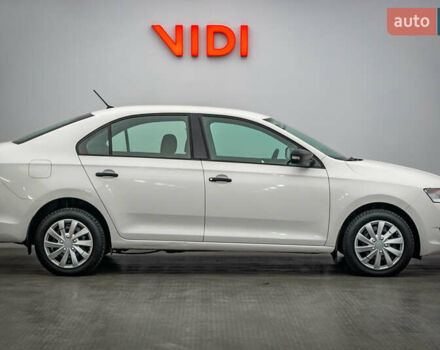 Білий Шкода Рапід, об'ємом двигуна 1.6 л та пробігом 78 тис. км за 11644 $, фото 3 на Automoto.ua