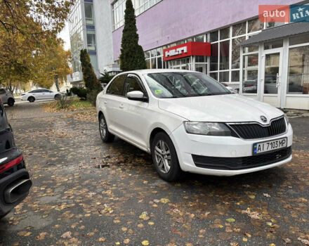 Шкода Рапид 2018 в Киеве на Automoto.ua Белый Шкода Рапид, объемом двигателя 1.6 л и пробегом 350 тыс. км за 7000 $, фото 4 на Automoto.ua
