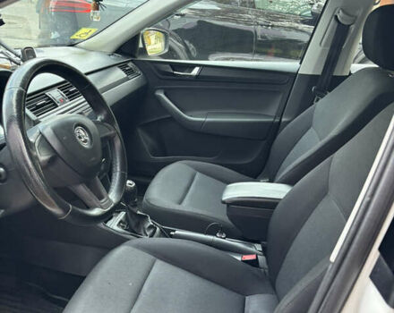 Шкода Рапид 2018 в Киеве на Automoto.ua Белый Шкода Рапид, объемом двигателя 1.6 л и пробегом 350 тыс. км за 7000 $, фото 5 на Automoto.ua
