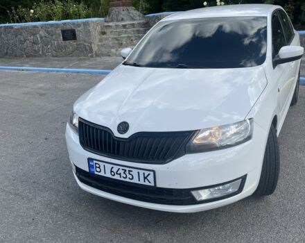 Белый Шкода Рапид, объемом двигателя 1.6 л и пробегом 198 тыс. км за 7650 $, фото 1 на Automoto.ua