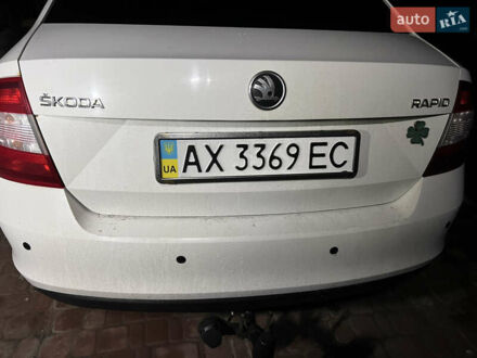 Білий Шкода Рапід, об'ємом двигуна 1.6 л та пробігом 248 тис. км за 7000 $, фото 1 на Automoto.ua