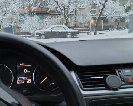 Белый Шкода Рапид, объемом двигателя 1.6 л и пробегом 123 тыс. км за 8000 $, фото 1 на Automoto.ua