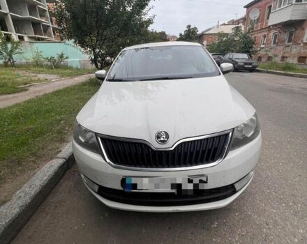 Белый Шкода Рапид, объемом двигателя 1.6 л и пробегом 293 тыс. км за 7800 $, фото 1 на Automoto.ua