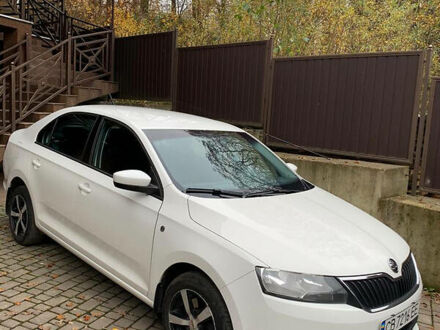 Білий Шкода Рапід, об'ємом двигуна 1.2 л та пробігом 153 тис. км за 7900 $, фото 1 на Automoto.ua