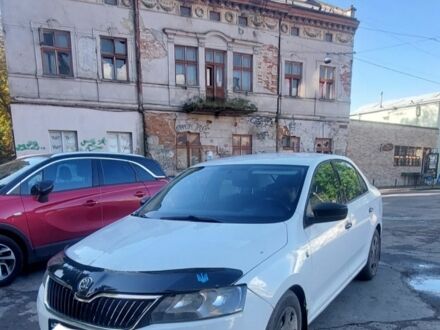 Белый Шкода Рапид, объемом двигателя 1.6 л и пробегом 222 тыс. км за 6700 $, фото 1 на Automoto.ua