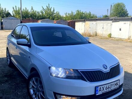Шкода Рапид 2013 в Харькове на Automoto.ua Белый Шкода Рапид, объемом двигателя 1.6 л и пробегом 130 тыс. км за 9000 $, фото 1 на Automoto.ua