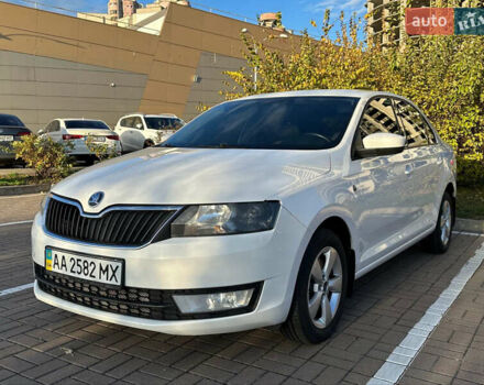 Шкода Рапид 2013 в Киеве на Automoto.ua Белый Шкода Рапид, объемом двигателя 1.6 л и пробегом 200 тыс. км за 8500 $, фото 1 на Automoto.ua
