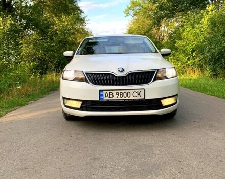 Белый Шкода Рапид, объемом двигателя 1.6 л и пробегом 183 тыс. км за 7300 $, фото 1 на Automoto.ua