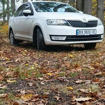 Білий Шкода Рапід, об'ємом двигуна 1.6 л та пробігом 285 тис. км за 6700 $, фото 1 на Automoto.ua