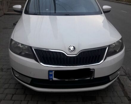 Белый Шкода Рапид, объемом двигателя 1.2 л и пробегом 154 тыс. км за 7500 $, фото 1 на Automoto.ua