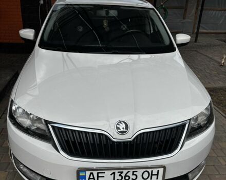 Белый Шкода Рапид, объемом двигателя 1.6 л и пробегом 3 тыс. км за 10500 $, фото 1 на Automoto.ua
