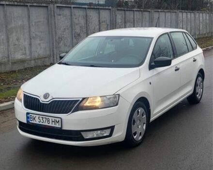 Белый Шкода Рапид, объемом двигателя 1.2 л и пробегом 236 тыс. км за 5500 $, фото 1 на Automoto.ua