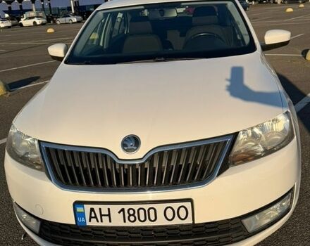 Белый Шкода Рапид, объемом двигателя 1.2 л и пробегом 180 тыс. км за 7100 $, фото 1 на Automoto.ua