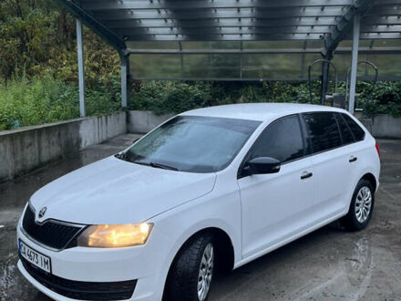 Шкода Рапид 2015 в Киеве на Automoto.ua Белый Шкода Рапид, объемом двигателя 1.42 л и пробегом 239 тыс. км за 6800 $, фото 1 на Automoto.ua