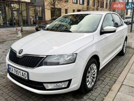 Белый Шкода Рапид, объемом двигателя 1.2 л и пробегом 141 тыс. км за 7800 $, фото 1 на Automoto.ua