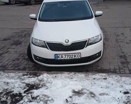 Белый Шкода Рапид, объемом двигателя 1.6 л и пробегом 182 тыс. км за 11000 $, фото 1 на Automoto.ua