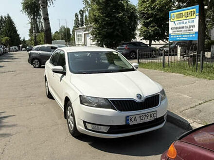 Шкода Рапід 2016 у Києві на Automoto.ua Білий Шкода Рапід, об'ємом двигуна 1.2 л та пробігом 191 тис. км за 8000 $, фото 1 на Automoto.ua