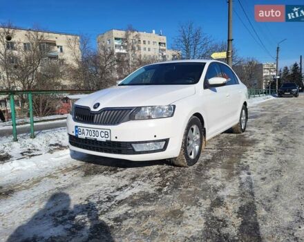 Белый Шкода Рапид, объемом двигателя 1.2 л и пробегом 162 тыс. км за 8000 $, фото 1 на Automoto.ua
