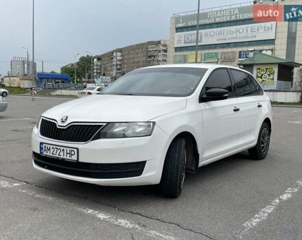 Білий Шкода Рапід, об'ємом двигуна 1.6 л та пробігом 230 тис. км за 7900 $, фото 1 на Automoto.ua