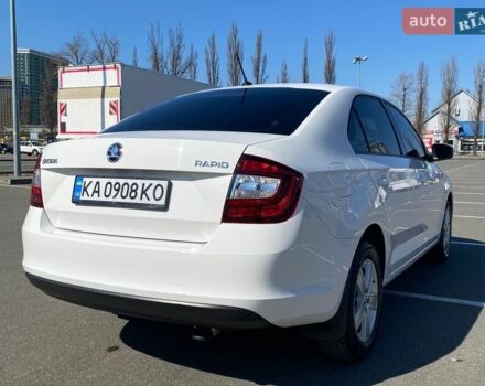 Белый Шкода Рапид, объемом двигателя 1.2 л и пробегом 141 тыс. км за 9990 $, фото 1 на Automoto.ua