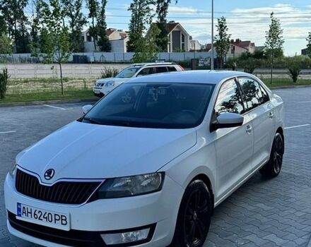 Белый Шкода Рапид, объемом двигателя 1.2 л и пробегом 203 тыс. км за 8000 $, фото 1 на Automoto.ua