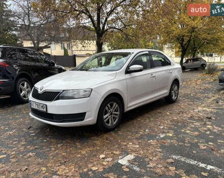 Шкода Рапид 2018 в Киеве на Automoto.ua Белый Шкода Рапид, объемом двигателя 1.6 л и пробегом 350 тыс. км за 7000 $, фото 1 на Automoto.ua