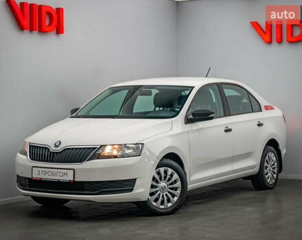 Білий Шкода Рапід, об'ємом двигуна 1.6 л та пробігом 111 тис. км за 10767 $, фото 1 на Automoto.ua