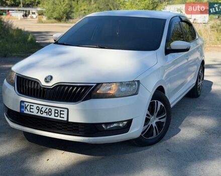 Белый Шкода Рапид, объемом двигателя 1.6 л и пробегом 160 тыс. км за 8300 $, фото 1 на Automoto.ua