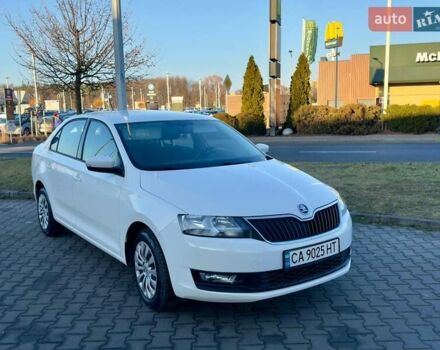 Белый Шкода Рапид, объемом двигателя 1.6 л и пробегом 89 тыс. км за 11300 $, фото 1 на Automoto.ua