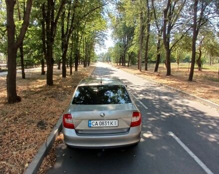 Бежевый Шкода Рапид, объемом двигателя 1.2 л и пробегом 218 тыс. км за 5900 $, фото 4 на Automoto.ua