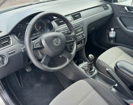 Бежевий Шкода Рапід, об'ємом двигуна 1.6 л та пробігом 336 тис. км за 6400 $, фото 3 на Automoto.ua