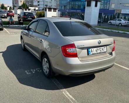 Бежевий Шкода Рапід, об'ємом двигуна 1.2 л та пробігом 131 тис. км за 7200 $, фото 8 на Automoto.ua