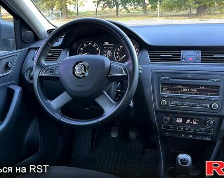 Бежевий Шкода Рапід, об'ємом двигуна 1.2 л та пробігом 88 тис. км за 7700 $, фото 8 на Automoto.ua
