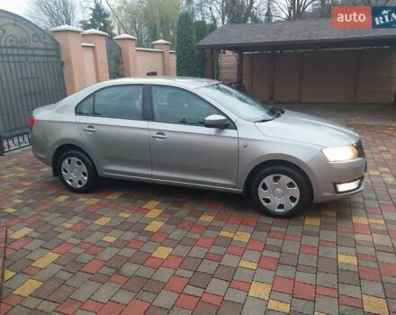 Бежевий Шкода Рапід, об'ємом двигуна 1.2 л та пробігом 154 тис. км за 6700 $, фото 2 на Automoto.ua