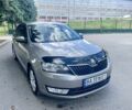 Бежевий Шкода Рапід, об'ємом двигуна 1.2 л та пробігом 160 тис. км за 7500 $, фото 1 на Automoto.ua