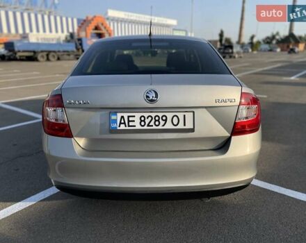 Бежевий Шкода Рапід, об'ємом двигуна 1.2 л та пробігом 163 тис. км за 7800 $, фото 1 на Automoto.ua