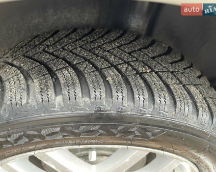 Бежевый Шкода Рапид, объемом двигателя 1.6 л и пробегом 230 тыс. км за 7999 $, фото 11 на Automoto.ua