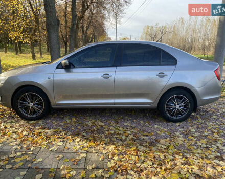 Бежевый Шкода Рапид, объемом двигателя 1.6 л и пробегом 182 тыс. км за 9200 $, фото 4 на Automoto.ua