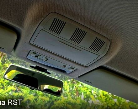 Бежевый Шкода Рапид, объемом двигателя 1.2 л и пробегом 78 тыс. км за 9370 $, фото 12 на Automoto.ua